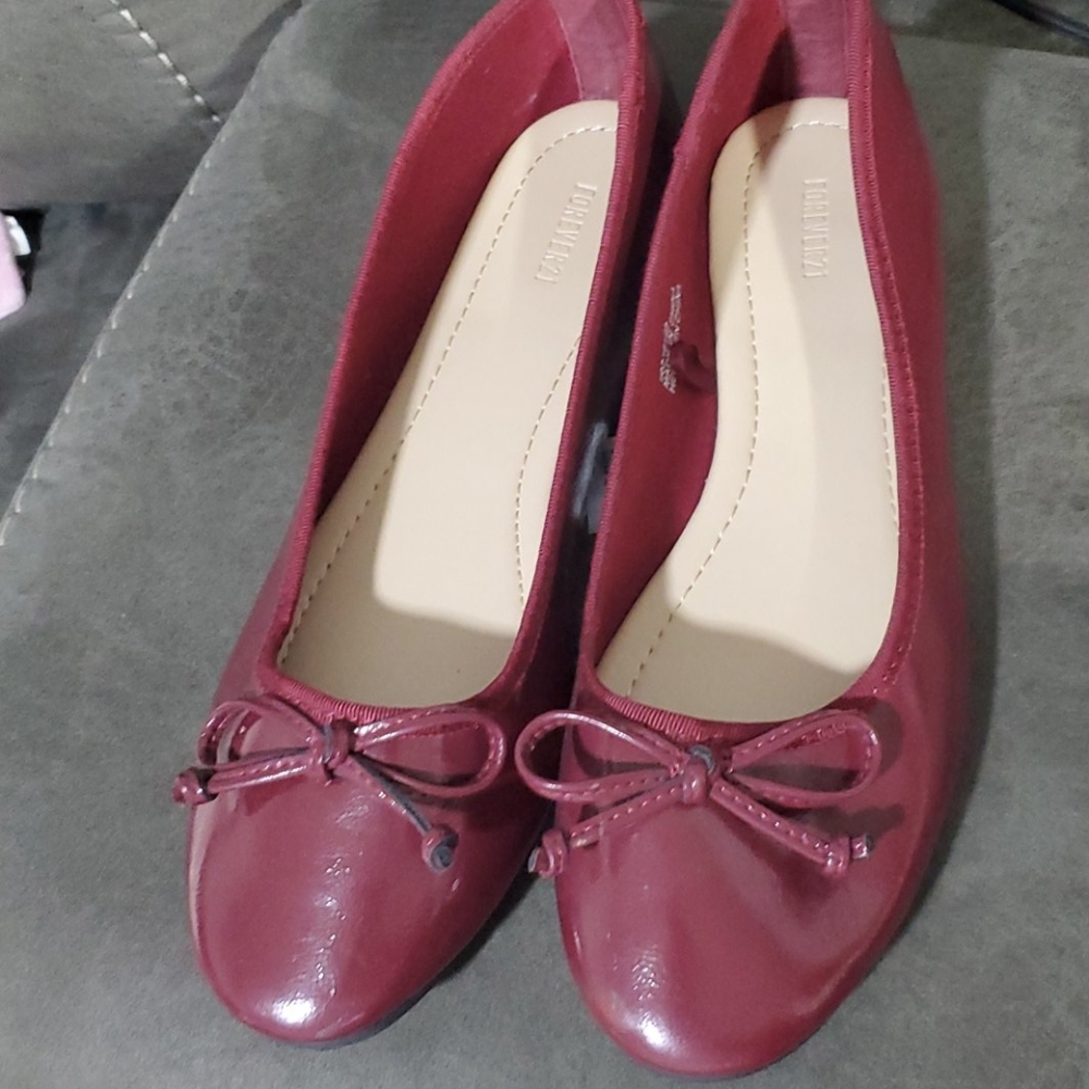 Womens flats